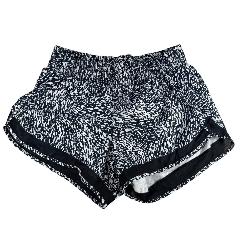 Athleta Womens Printed Mesh Racer Run Short 4" SP Black White Running Athletic